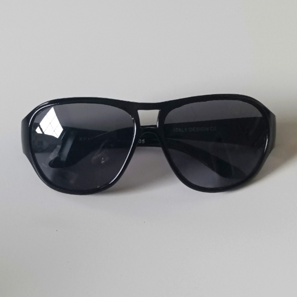 NWOT Kids Black Aviator Glasses
